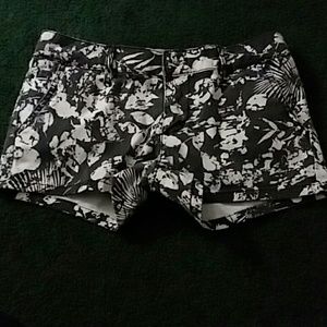 Womens size 0 roxy shorts